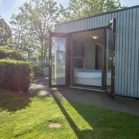 Cube Exclusiv - Lakehouse With Lakeview