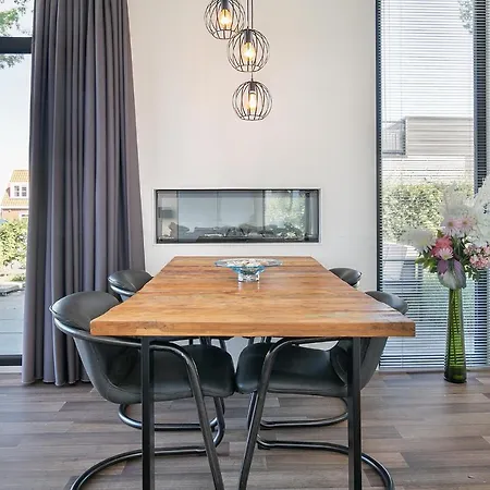 Cube Exclusiv - Lakehouse With Lakeview *